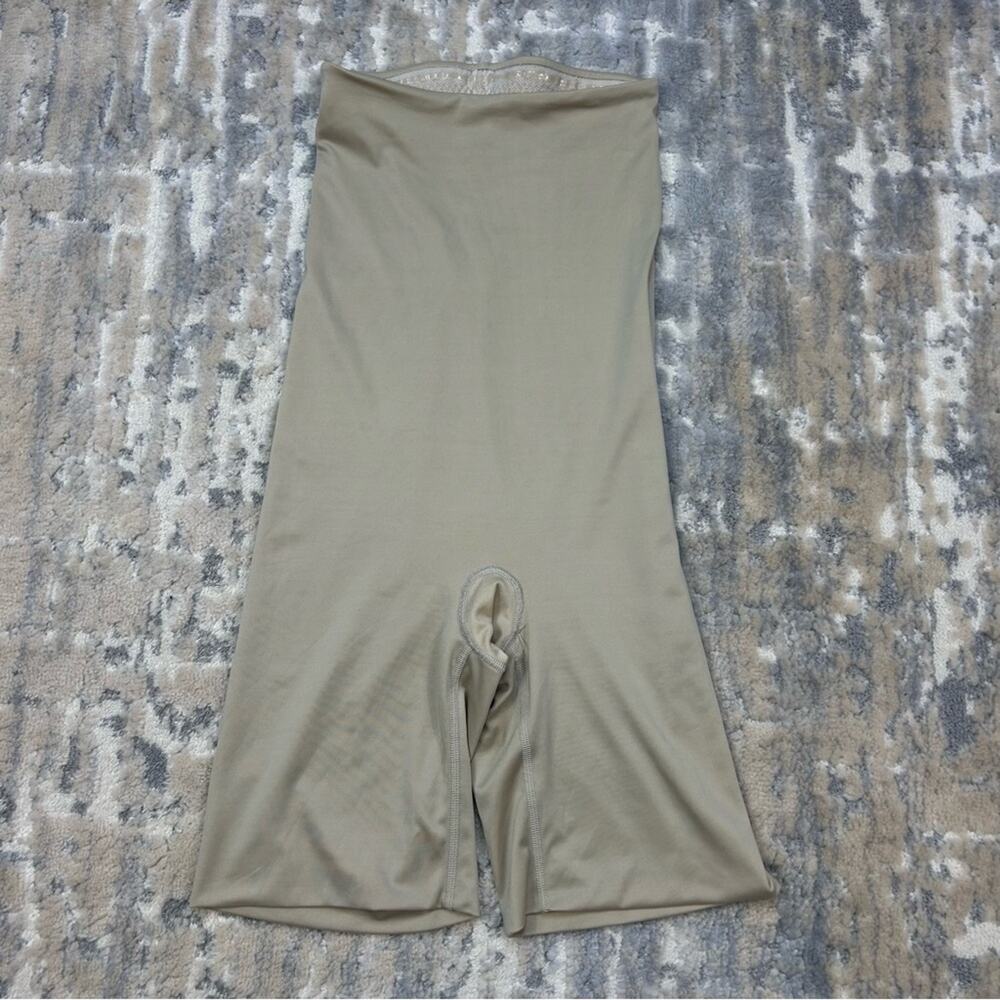 Spanx Nude Power Conceal-Her High-Waisted Mid-Thigh Shaper Size Small